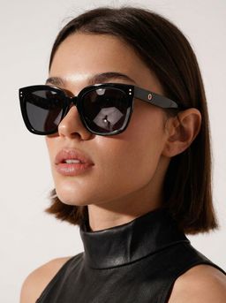 Ebony Noir Carré lunettes de soleil4