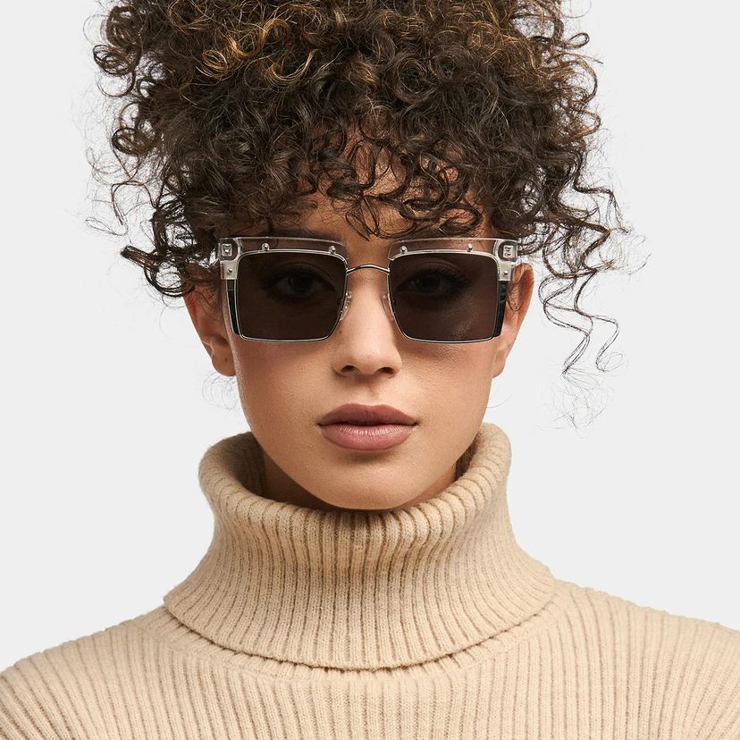 Kiana Clair Carré lunettes de soleil