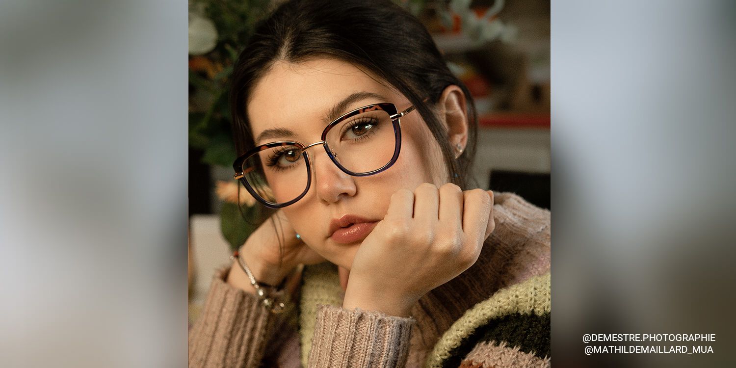 Adriana Bleu Rectangle Lunettes6