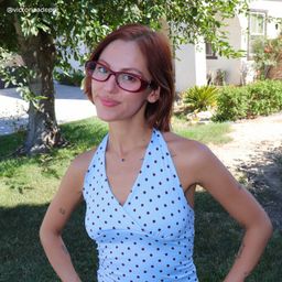 Catherine Rouge Ovale lunettes6