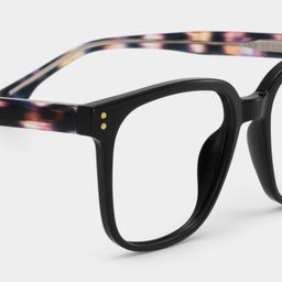 Donnalyn Noir Carré lunettes4