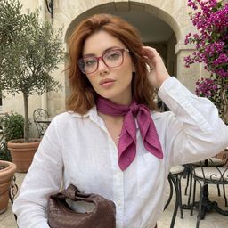 Freya Rouge Carré lunettes5