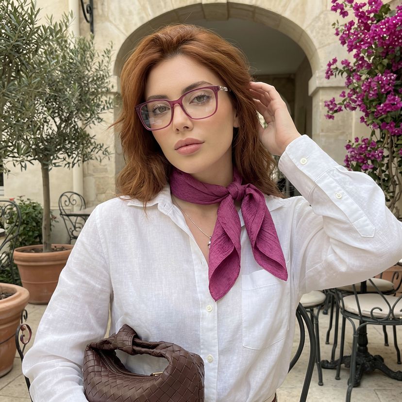 Freya Rouge Carré lunettes