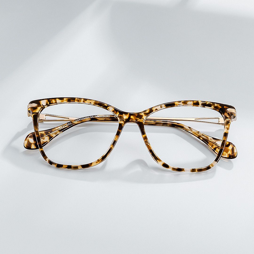 Lunettes en forme de papillon avec diamant brillant sur les branches0